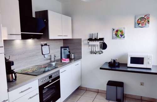 Edertal Apartment | Top-Rated Ferienwohnung Edersonne with Ocean Views