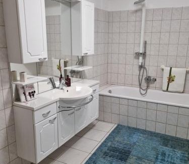 Katzow Apartment | Pet-Friendly Ferienwohnung Editha with Inviting Wintergarten