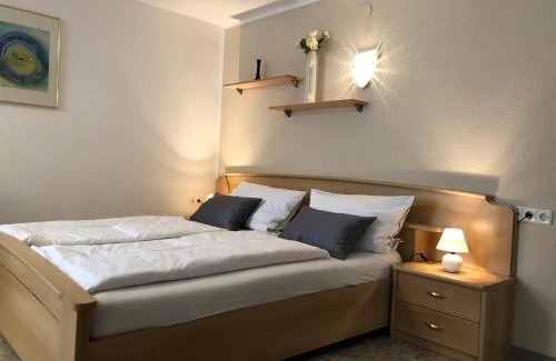 Rietz Apartment | Family-Friendly Retreat at Ferienwohnung EG Familie Meinschad