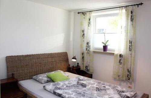 Ebstorf Apartment | Pet-Friendly Retreat: Ferienwohnung Eichenweg - Wohnung I