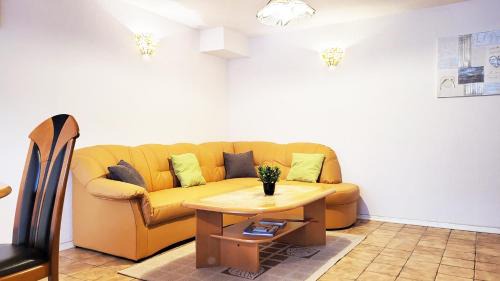 Ebstorf Apartment | Pet-Friendly Retreat: Ferienwohnung Eichenweg - Wohnung I