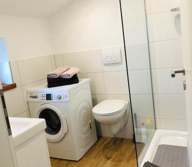 Horst Apartment | Pet-Friendly Ferienwohnung Eiderblick with Ocean View