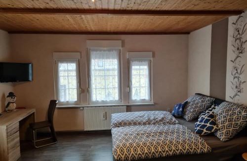 Rietzmeck Apartment | Child-Friendly Ferienwohnung Elbblick with Exceptional Rating
