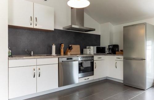 Tettnang Apartment | Kid-Friendly Retreat at Ferienwohnung Elena - Rated 9.2/10