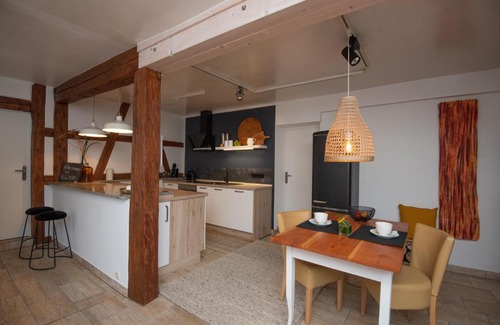 Suhl Apartment | Family-Friendly Ferienwohnung Eliese with Pet Perks in Suhl
