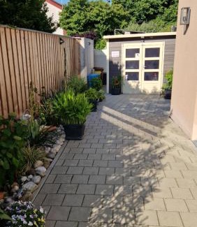 Frickenfelden Apartment | Wheelchair Accessible Family Retreat at Ferienwohnung Piroschka