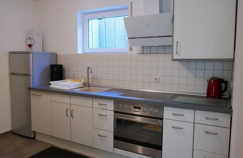 Muensingen Apartment | Cozy Ferienwohnung Emilia: Ideal for Couples with Kitchen