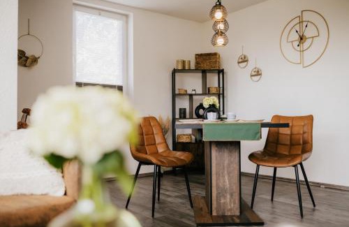 Guentersberge Apartment | Family-Friendly Retreat at Ferienwohnung Emma