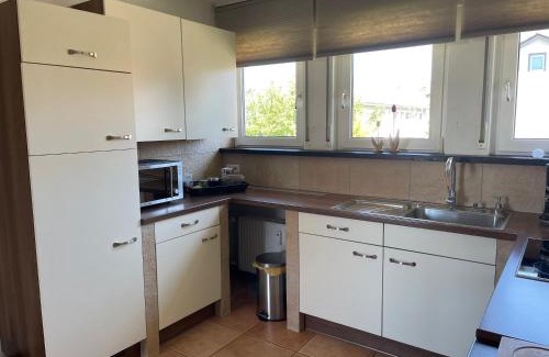 Mainz-Bingen Apartment | Family-Friendly Stay at Ferienwohnung Esmeralda - 9.2/10