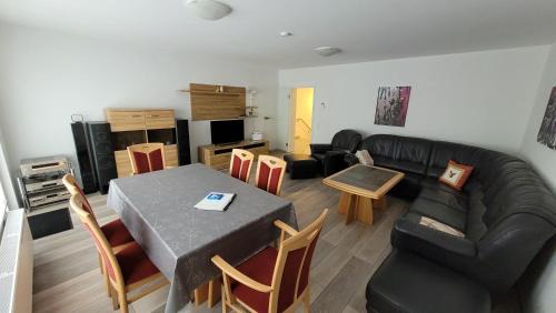 Kommern Apartment | Child-Friendly Stay at Ferienwohnung Eule - Rated 9.8/10
