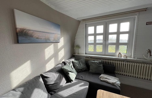 Estebrugge Apartment | Cozy Ferienwohnung Eulenhof - Family-Friendly Retreat