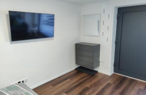 Frommern Apartment | Family-Friendly Ferienwohnung Eyach with Great Guest Ratings