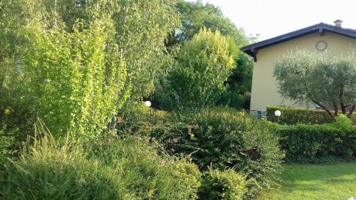 Ponti sul Mincio Apartment | Family-Friendly Apartment for 4 near Lake Garda's Shores