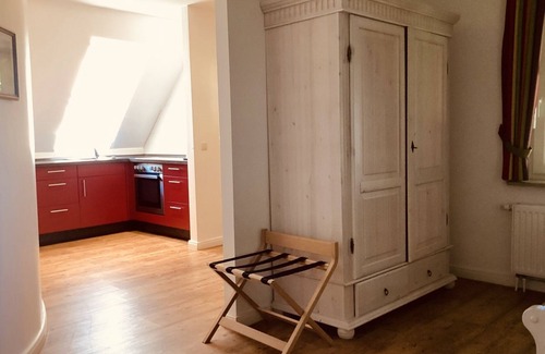 Gruenerdeich Apartment | Pet Friendly Getaway for Two - Perfect Cozy Retreat