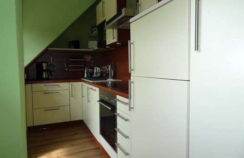 Niederpoyritz Apartment | Spacious Apartment for Up to 6 with Kitchen & Breakfast
