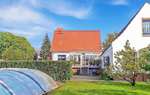 Furstenwerder Apartment | Discover Ferienwohnung Frstenwerder: Family-Friendly Retreat