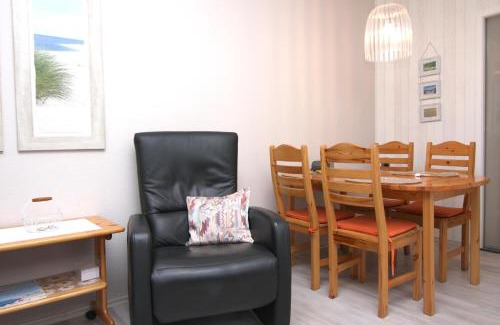 Holm Apartment | Cozy Ferienwohnung F249 at the Beautiful Ostsee