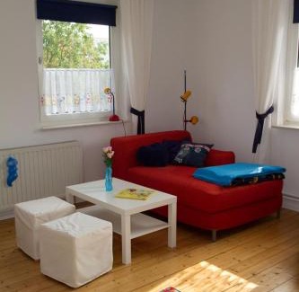Wolpinghausen Apartment | Pet-Friendly Retreat at Ferienwohnung Falk - Rated 9.4/10