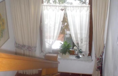 Huben House | Family-Friendly Ferienwohnung Höfler with Ocean Views