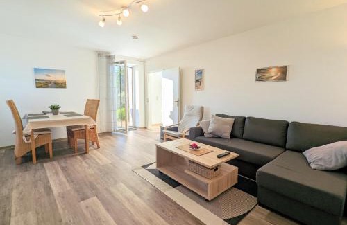 Bad Kleinen Apartment | Family-Friendly Feldblick Farmhouse by Schweriner See