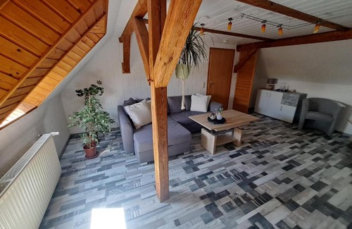 Hessenburg Apartment | Family-Friendly Getaway at Ferienwohnung Feldblick
