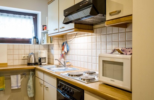Bad Grund Apartment | Cozy Ferienwohnung Fernblick with Kitchen & Pet Friendly