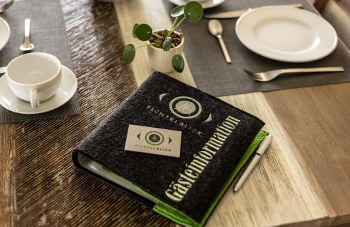 Schoenwald Apartment | Exceptional Ferienwohnung Fichtelblick with Breakfast Included