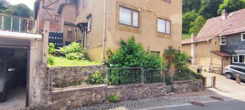 Bad Liebenstein Apartment | Pet-Friendly Ferienwohnung fleißige Biene with Great Reviews