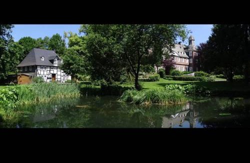 Nuttlar Apartment | Family-Friendly Ferienwohnung “Forsthaus Bigge” - Rated 9.1