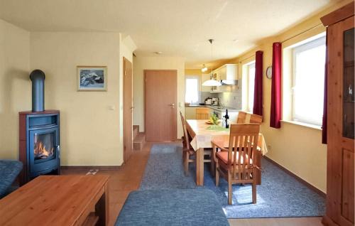Fuhlendorf Apartment | Scenic Apartment in Fuhlendorf with Lake View, 4 Stars