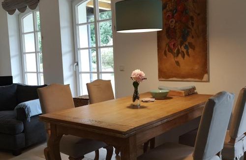 Diessen am Ammersee Apartment | Pet-Friendly Ferienwohnung Gutshof near Scenic Lake