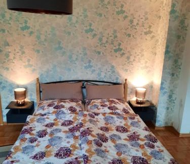 Marburg Apartment | Discover Ferienwohnung Gaby: Guest Rated 9/10