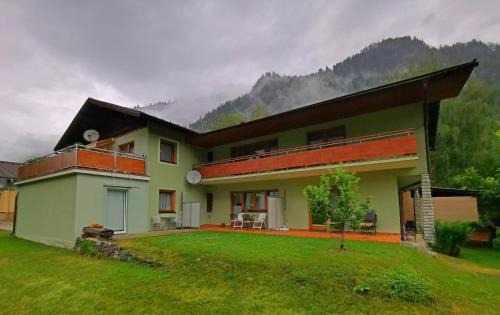 Sankt Johann Im Walde Apartment | Discover Family-Friendly Ferienwohnung Gertrud Dallavia