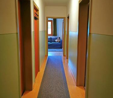 Sankt Johann Im Walde Apartment | Discover Family-Friendly Ferienwohnung Gertrud Dallavia