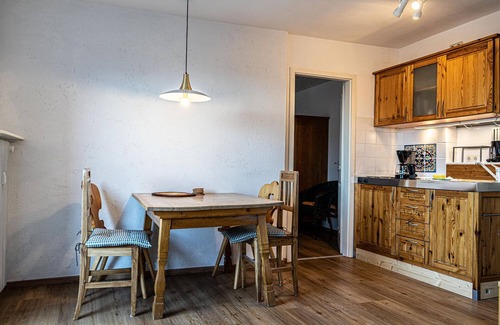 Oberstaufen Apartment | Giebelblick Retreat: Cozy Getaway with Family-Friendly Amenities
