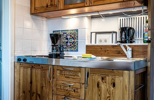Oberstaufen Apartment | Giebelblick Retreat: Cozy Getaway with Family-Friendly Amenities