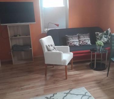 Jockgrim Apartment | Guest Rated 9.1: Pet-Friendly Ferienwohnung Gisela