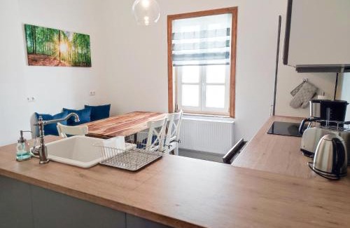 Oker Apartment | Scenic Ferienwohnung Goslar with Park Views in Harz
