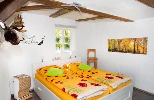 Goslar Old Town Apartment | Exceptional Ferienwohnung Goslar Runenhaus - Child Friendly Stay