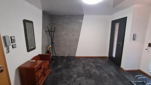 Langewiesen Apartment | Child-Friendly Getaway at Ferienwohnung Gottlebe