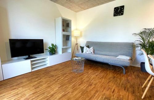 Elzach Apartment | Relax at Ferienwohnung Grüner Ausblick with Family-Friendly Comfort