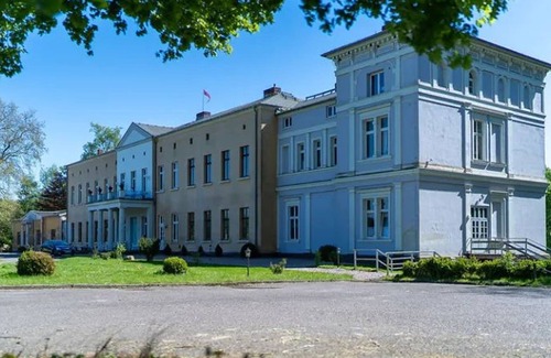 Semlow Apartment | Experience Grafensuite at Schloss Semlow with Ocean Views