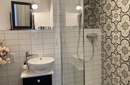 Muensingen Apartment | Child-Friendly Ferienwohnung Grete with Excellent Reviews