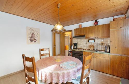 Darstein Apartment | Family-Friendly Stay at Ferienwohnung Grimm