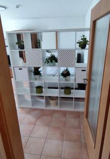 Groitzsch Apartment | Family-Friendly Ferienwohnung Groitzsch with High Guest Ratings