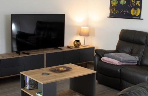 Bleialf Apartment | Exceptional Ferienwohnung Gute Zeit - Family-Friendly Stay