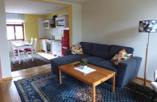 Naumburg Apartment | Family-Friendly Holiday Apartment Högel in Großjena