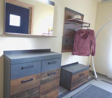 Naumburg Apartment | Family-Friendly Holiday Apartment Högel in Großjena