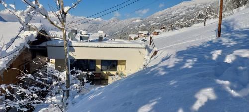 Helfenstein Apartment | Family-Friendly Ferienwohnung HELISA: Guest Rated 9.6/10
