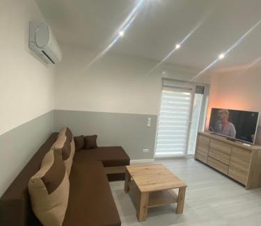 Braunsbedra Apartment | Oceanfront Ferienwohnung H&M Immobilien at Geiseltalsee